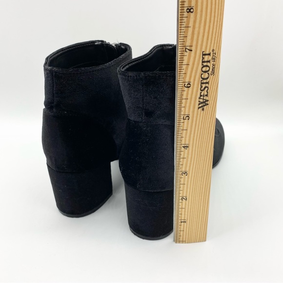 Sam Edelman-Circus Black Zipper Bootie 7.5 - Picture 4 of 8